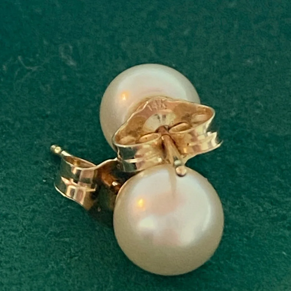 Pearl Earrings, Yellow Gold 14K - Picture 2 of 4